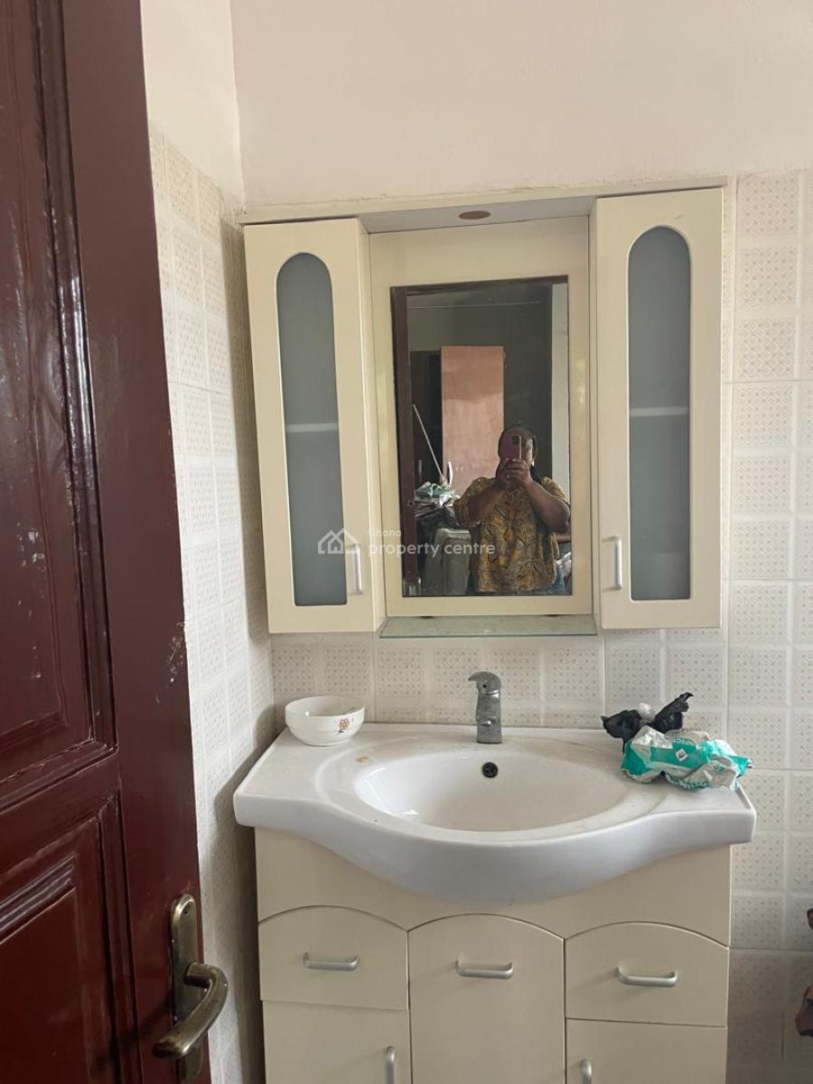 Registered 5 Master Brm House at Kasoa, Kakraba, Kasoa, Awutu-senya East, Central Region, Detached Bungalow for Sale