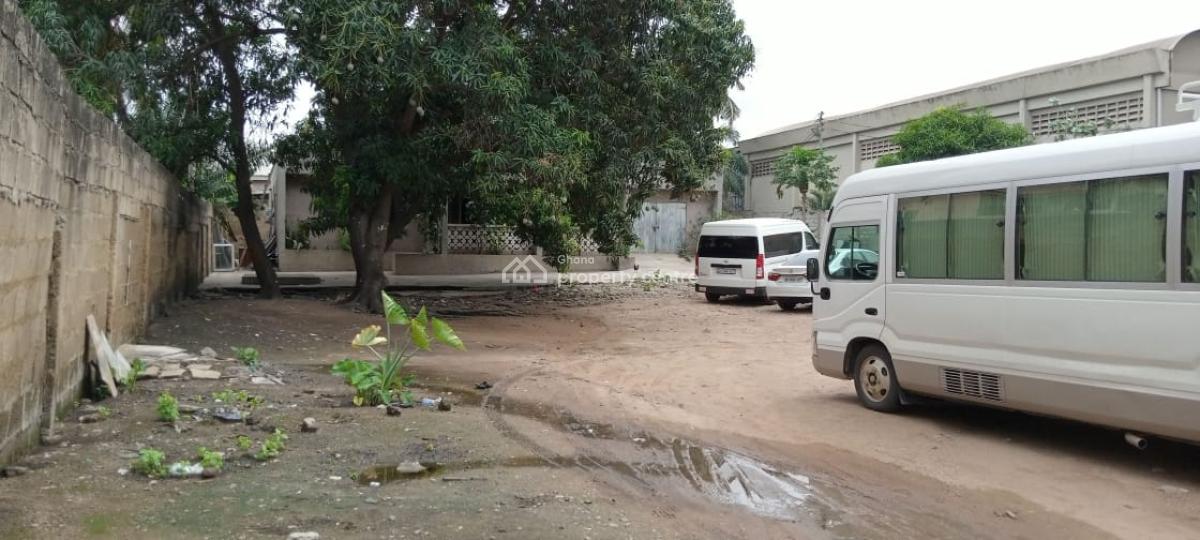 Roadside Plot in Between Darkuman and North Kaneshie Accra, Towards Demod, Darkuman, Accra, Mixed-use Land for Sale