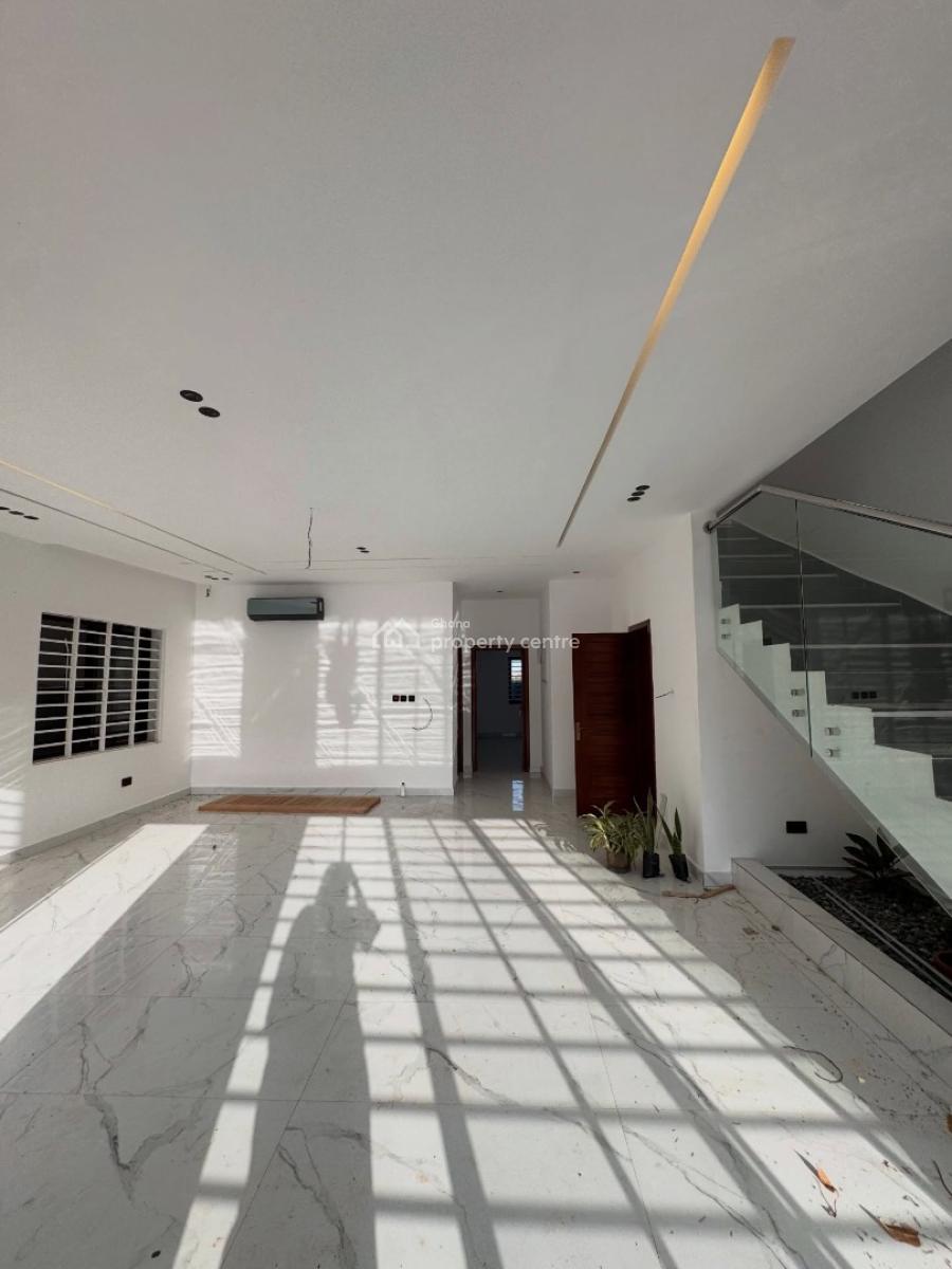 Executive 4 Bedroom, Oyarifa, La Nkwantanang Madina Municipal, Accra, House for Sale