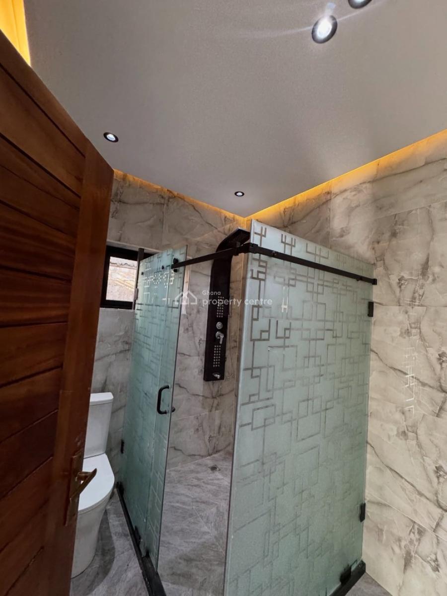 Executive 4 Bedroom, Oyarifa, La Nkwantanang Madina Municipal, Accra, House for Sale