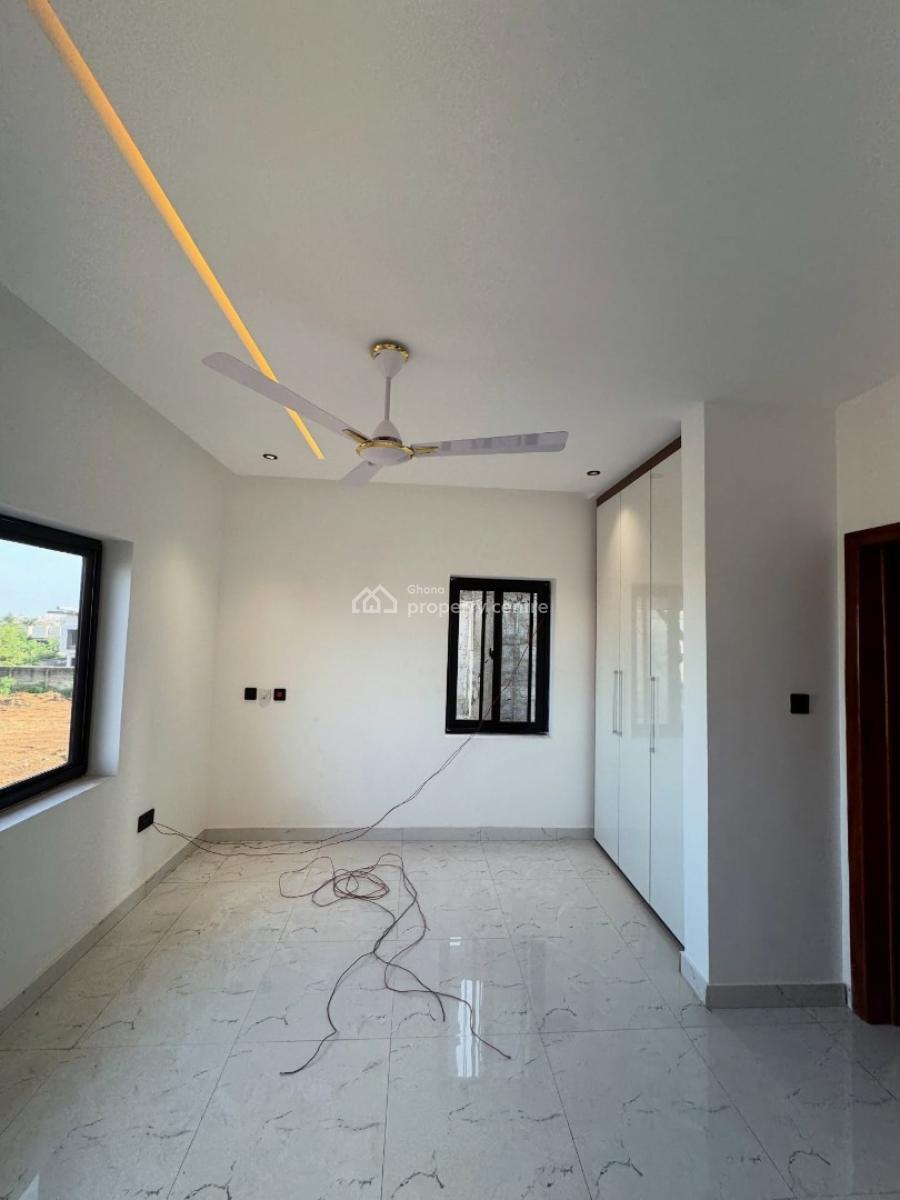 Executive 4 Bedroom, Oyarifa, La Nkwantanang Madina Municipal, Accra, House for Sale