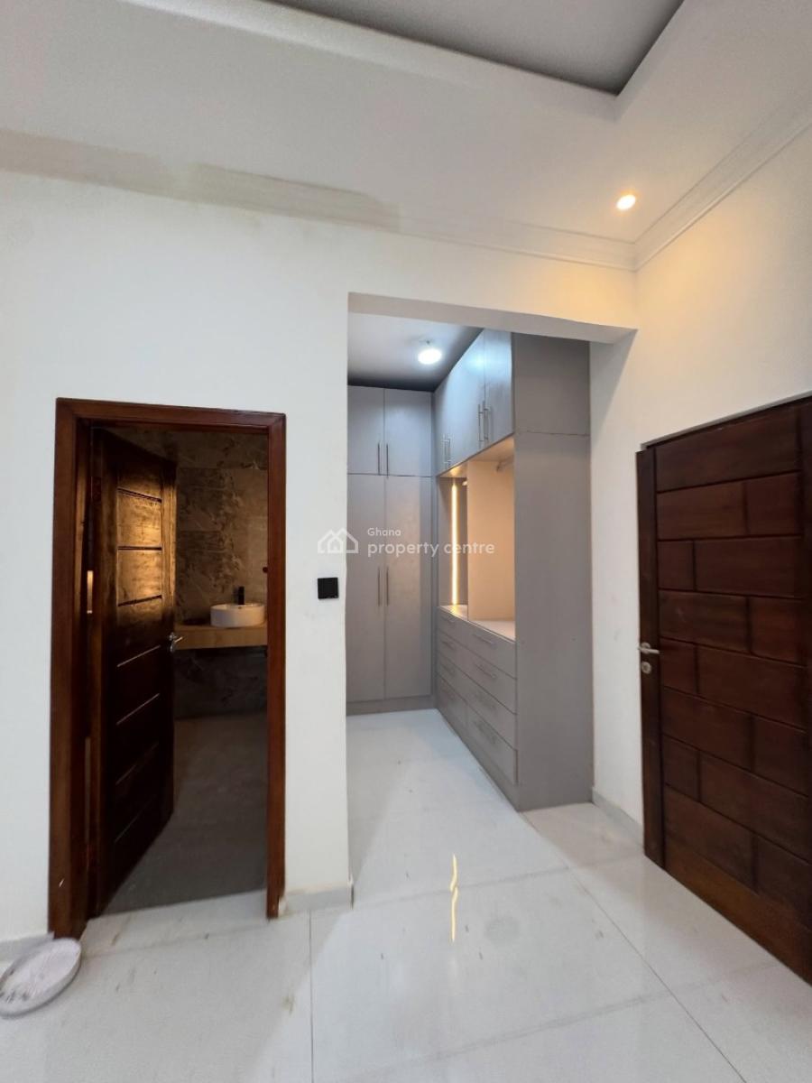 Executive 3 Bedroom, Baatsonaa, Spintex, Accra, House for Sale