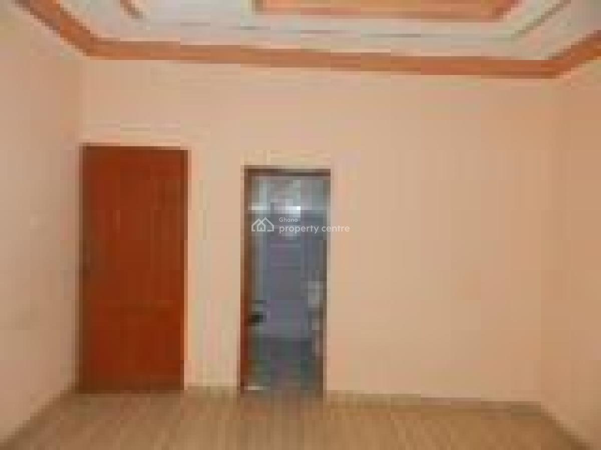 Neat 2 Master Brm House at Buduburam Kasoa, Buduburam, Kasoa, Awutu-senya East, Central Region, Detached Bungalow for Sale