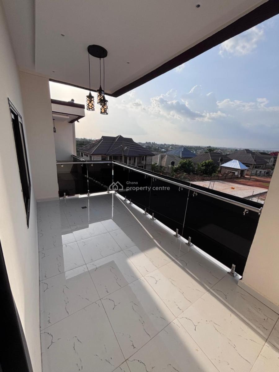 Executive Fully Furnished 5-bedroom House, Kumasi Metropolitan, Ashanti, House for Sale