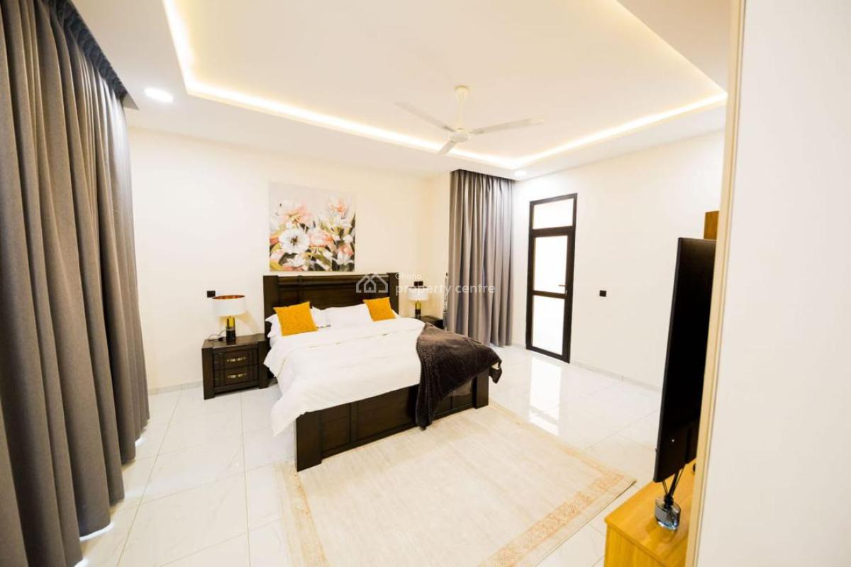 Executive Fully Furnished 4-bedroom House, Kumasi Metropolitan, Ashanti, House for Sale