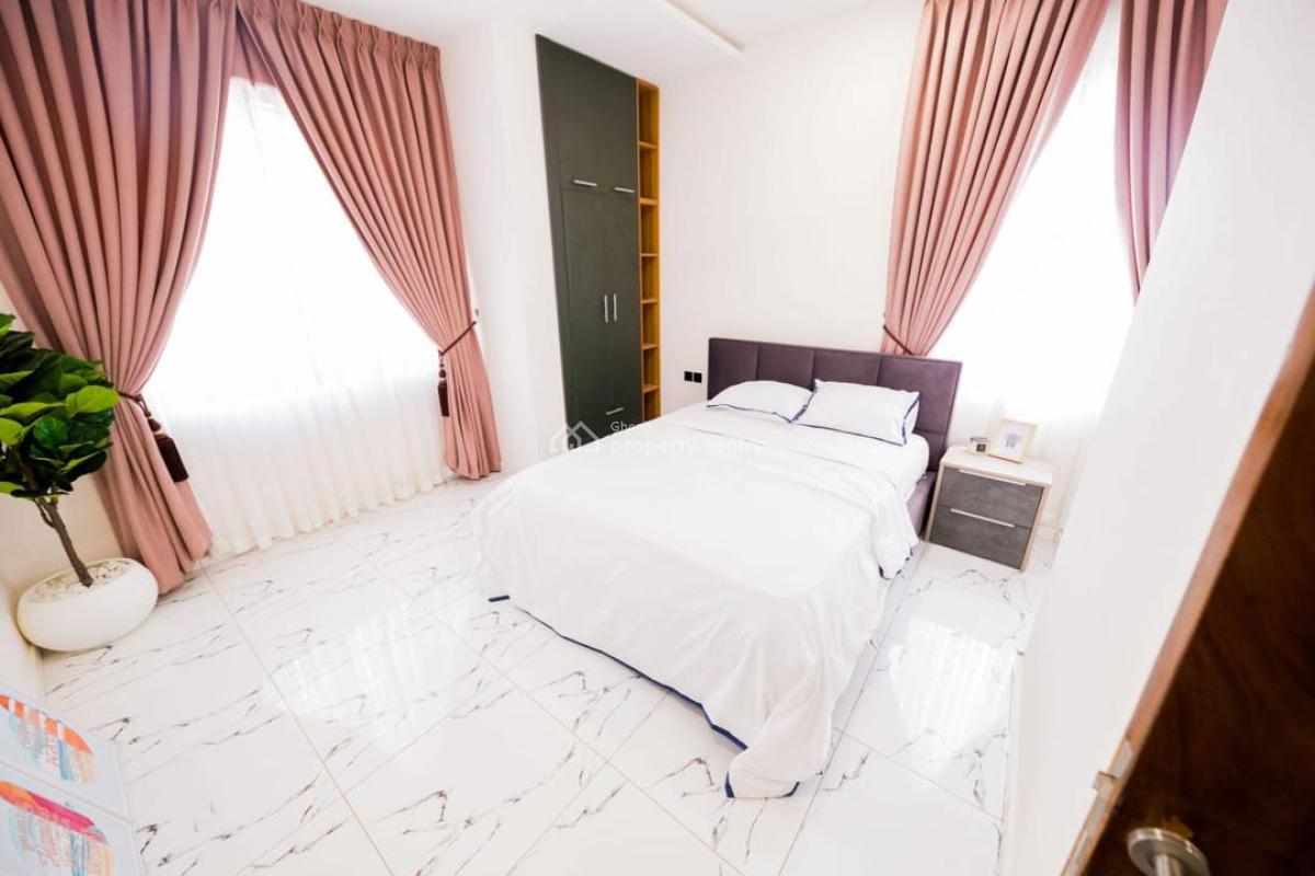 Executive Fully Furnished 4-bedroom House, Kumasi Metropolitan, Ashanti, House for Sale