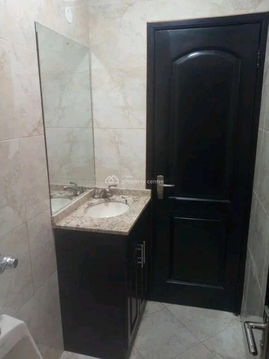 Dental Medical Space, Office Space & Penthouse in a Prime Location, Osu, Accra, Commercial Property for Rent