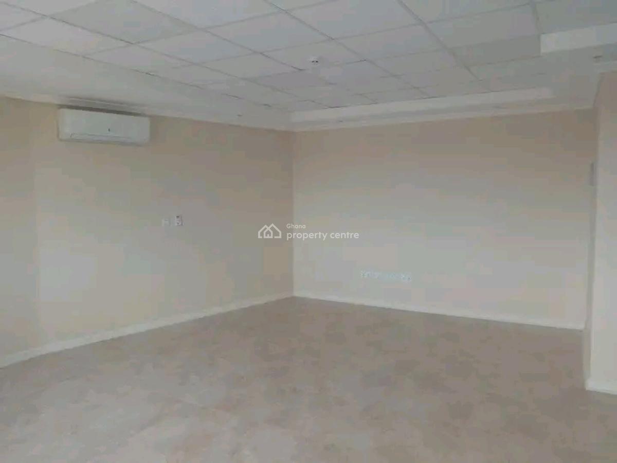 Dental Medical Space, Office Space & Penthouse in a Prime Location, Osu, Accra, Commercial Property for Rent