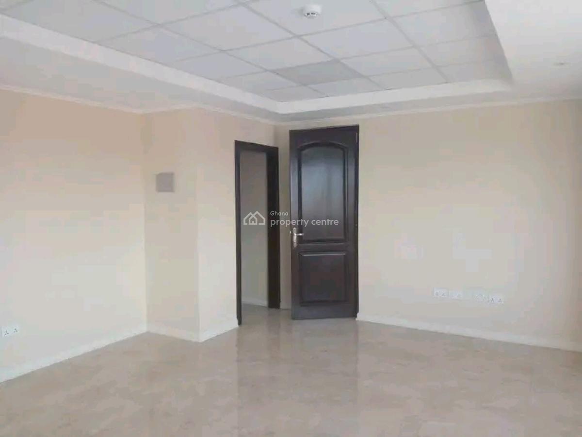 Dental Medical Space, Office Space & Penthouse in a Prime Location, Osu, Accra, Commercial Property for Rent