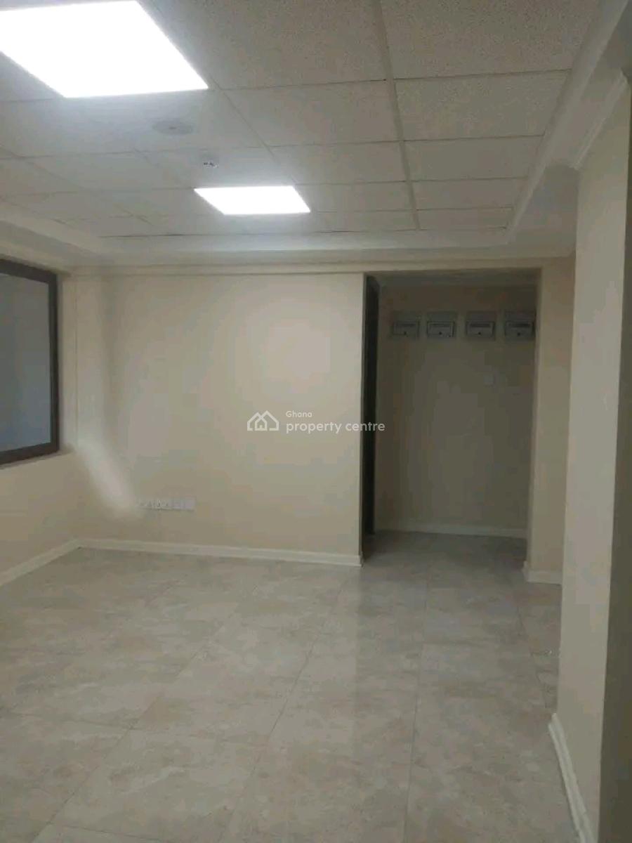 Dental Medical Space, Office Space & Penthouse in a Prime Location, Osu, Accra, Commercial Property for Rent