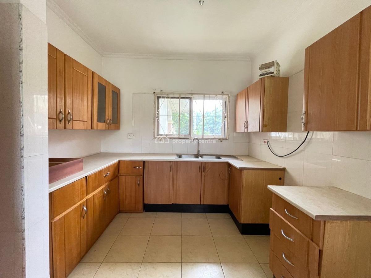 3 Bedroom Town House, Oyarifa, La Nkwantanang Madina Municipal, Accra, Townhouse for Sale