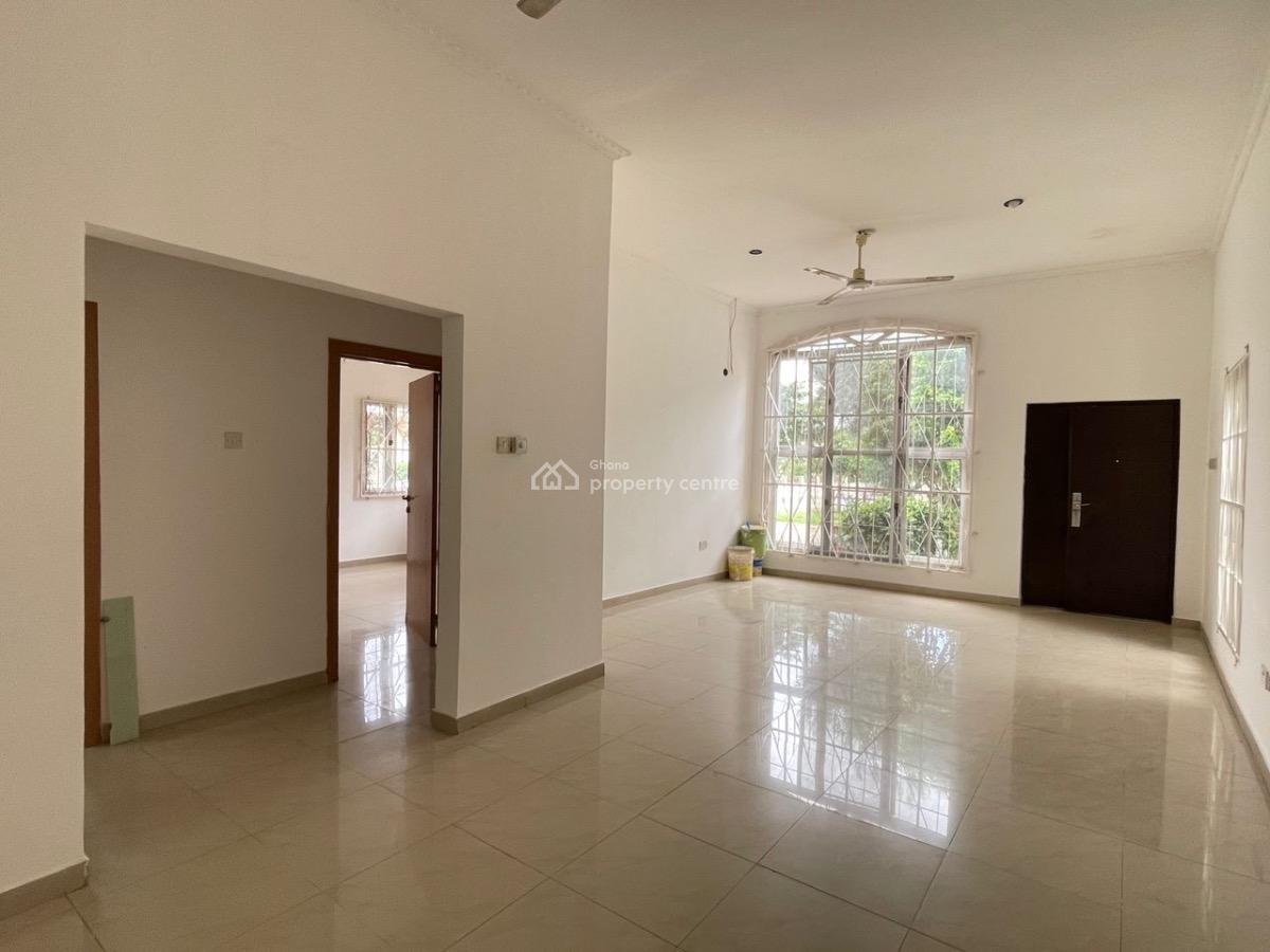 3 Bedroom Town House, Oyarifa, La Nkwantanang Madina Municipal, Accra, Townhouse for Sale
