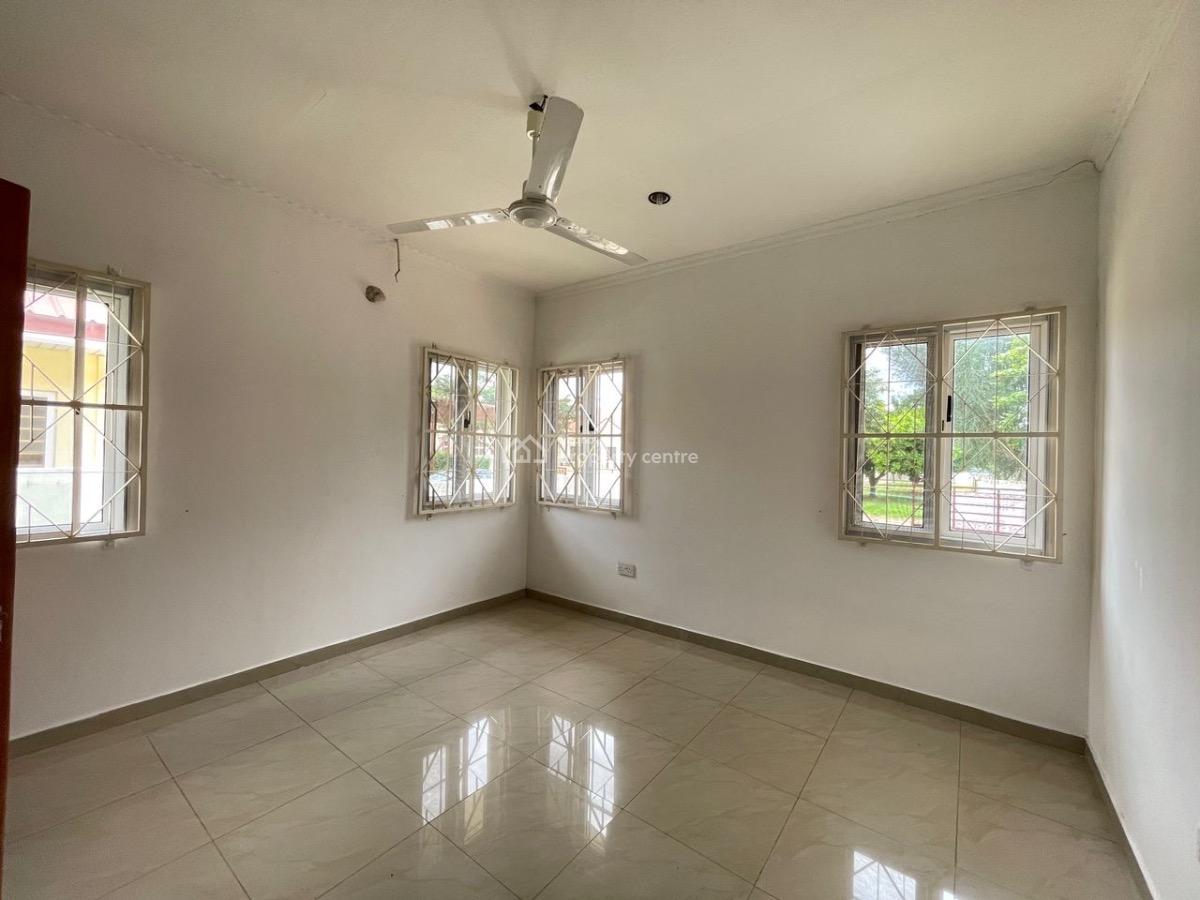 3 Bedroom Town House, Oyarifa, La Nkwantanang Madina Municipal, Accra, Townhouse for Sale