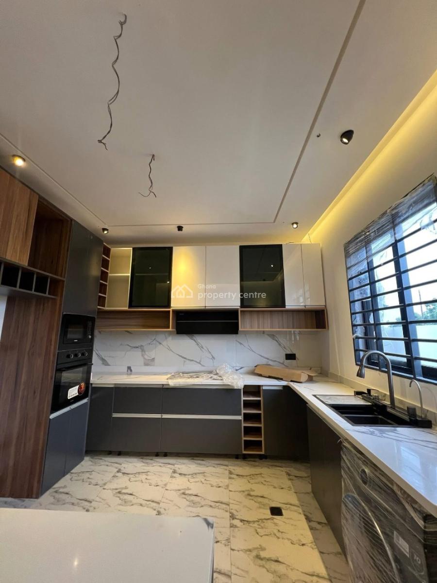 Executive 3 Bedrooms, Ashaley Botwe, Adenta Municipal, Accra, House for Sale