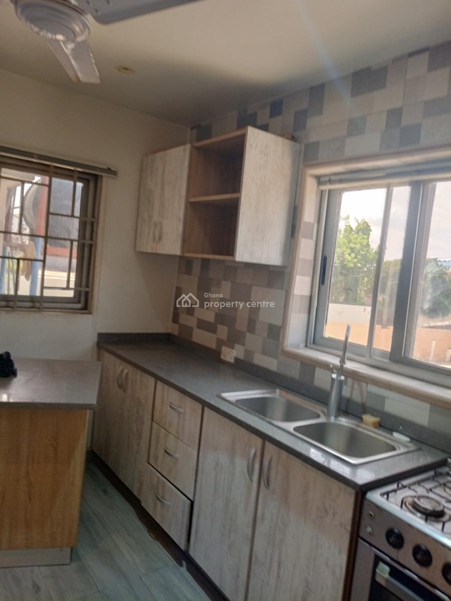 2- Bedrooms Fully Finished, Osu Around Oxford Street Close to Beijing Clinic, Osu, Accra, Apartment for Rent