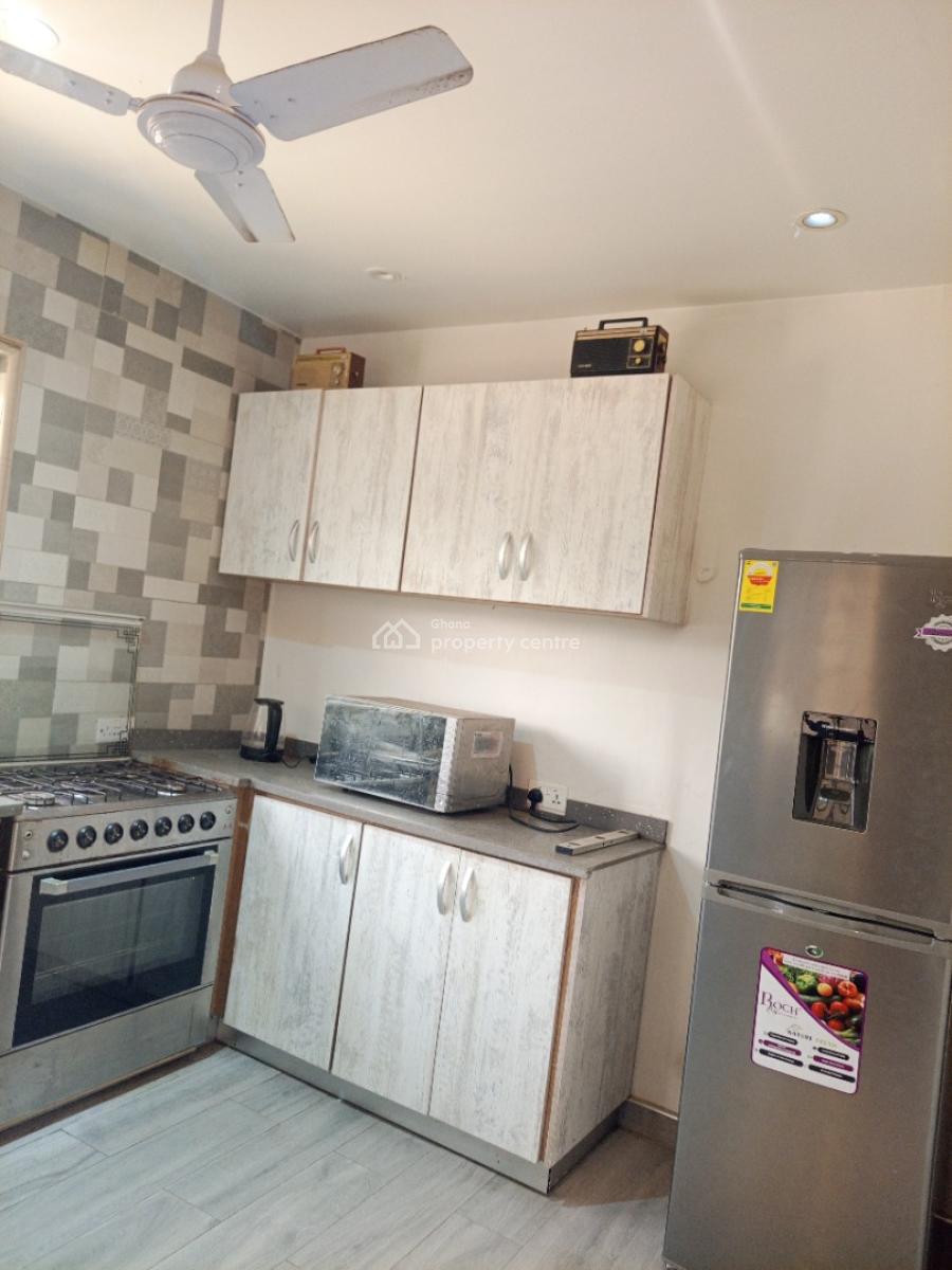 2- Bedrooms Fully Finished, Osu Around Oxford Street Close to Beijing Clinic, Osu, Accra, Apartment for Rent