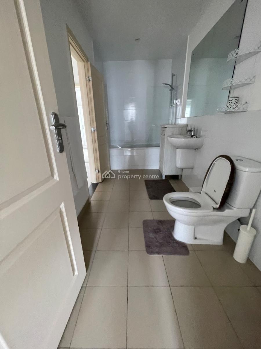 Townhouse 2-bedroom + Office Furnished -east Legon, Boundry Road, East Legon, Accra, Apartment for Rent
