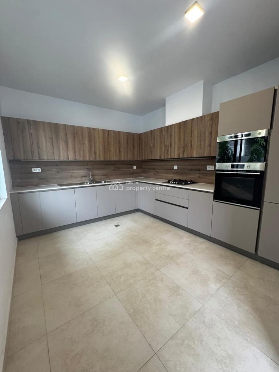 4 Bedrooms House, Tseaddo, East Airport, Airport Residential Area, Accra, House for Sale