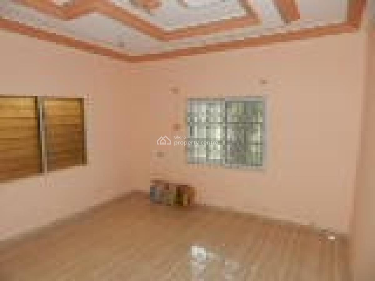 2 Bedrooms House, Budumburam, Kasoa, Awutu-senya East, Central Region, House for Sale