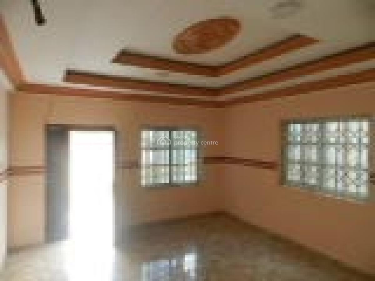 2 Bedrooms House, Budumburam, Kasoa, Awutu-senya East, Central Region, House for Sale