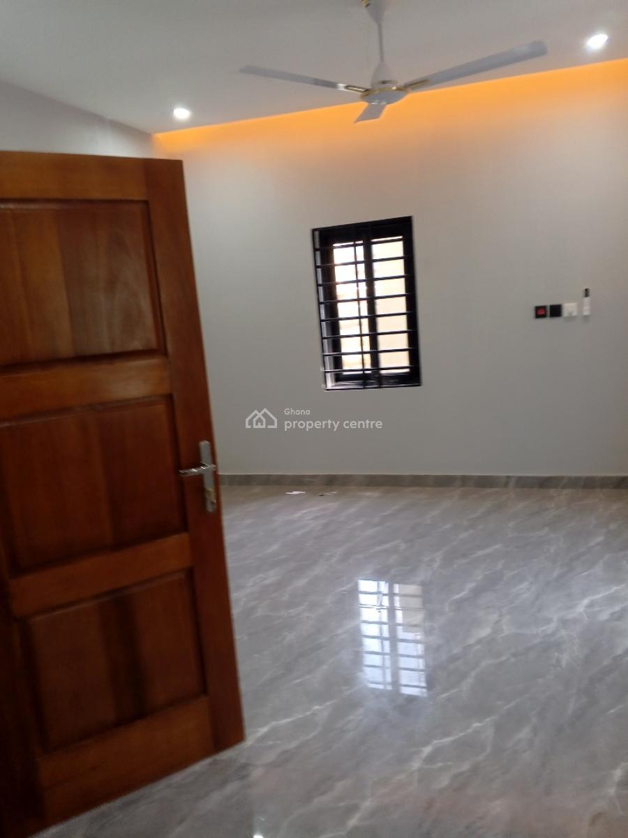 4 Bedroom House, Unity Park, Achimota, Accra, House for Sale