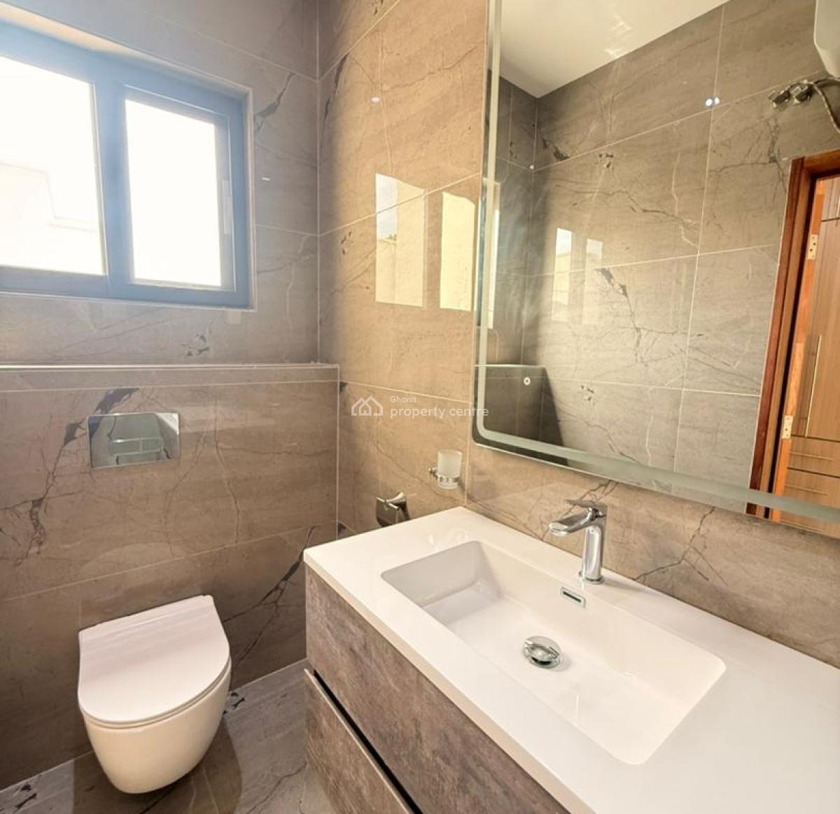 4 Bedroom Townhouse in a Gated Community, East Legon, Accra, Townhouse for Rent