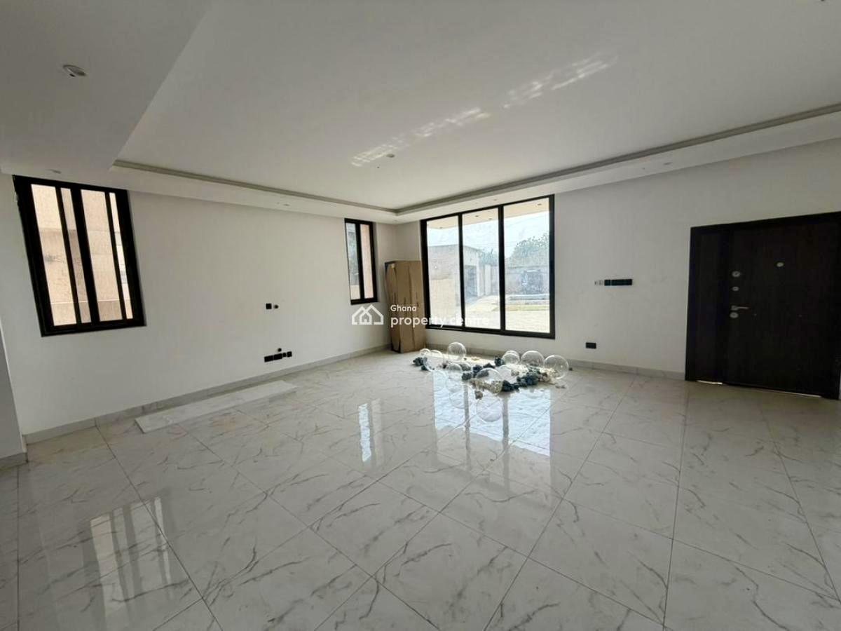4 Bedroom Townhouse in a Gated Community, East Airport, Airport Residential Area, Accra, Townhouse for Rent