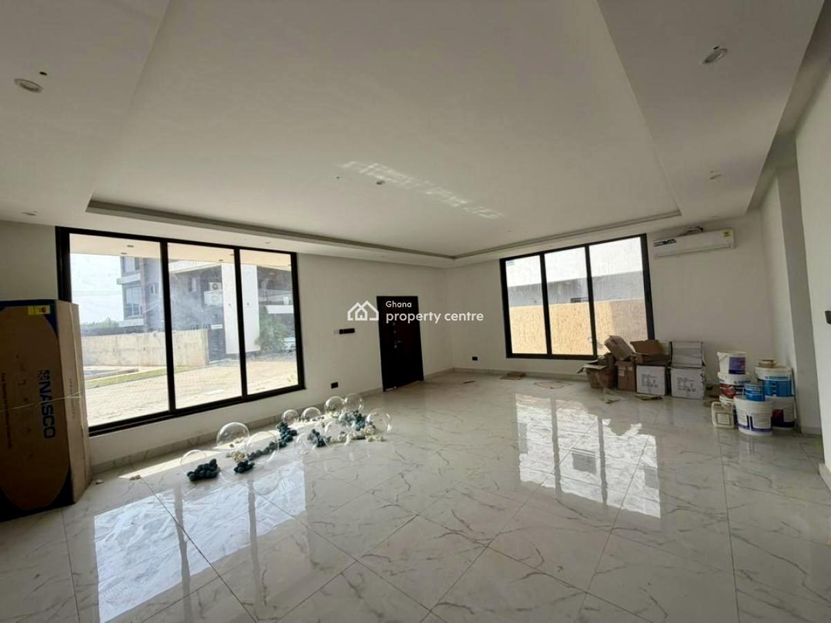 4 Bedroom Townhouse in a Gated Community, East Airport, Airport Residential Area, Accra, Townhouse for Rent