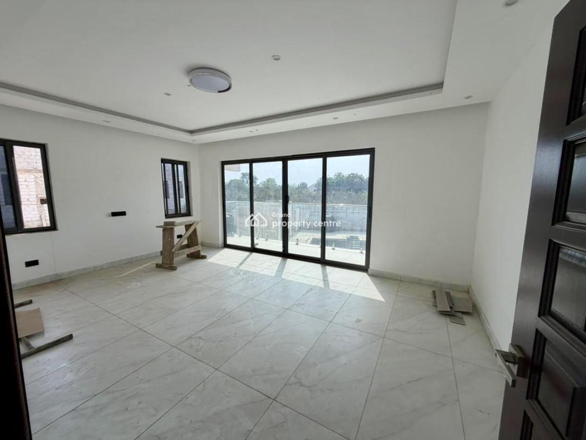 4 Bedroom Townhouse in a Gated Community, East Airport, Airport Residential Area, Accra, Townhouse for Rent