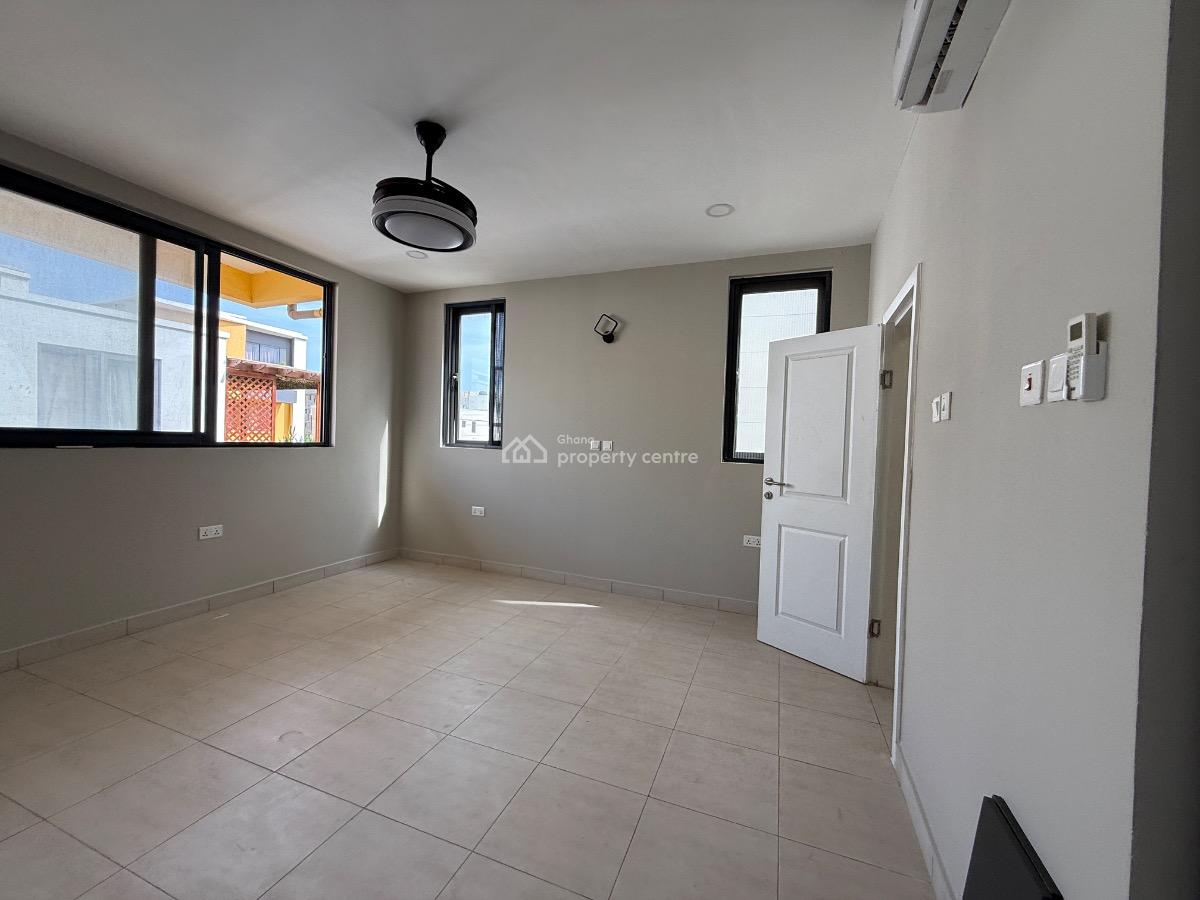 3 Bedroom Townhouse in a Gated Community, Tse Addo, Accra, Townhouse for Rent