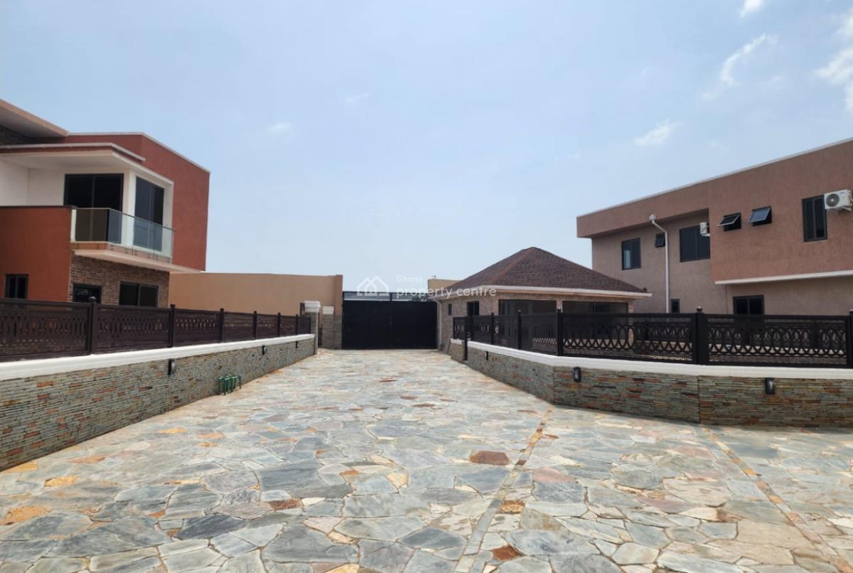 Detached 4 Bedroom Duplex in a Gated Community with Swimming Pool, East Legon, Accra, Detached Duplex for Rent
