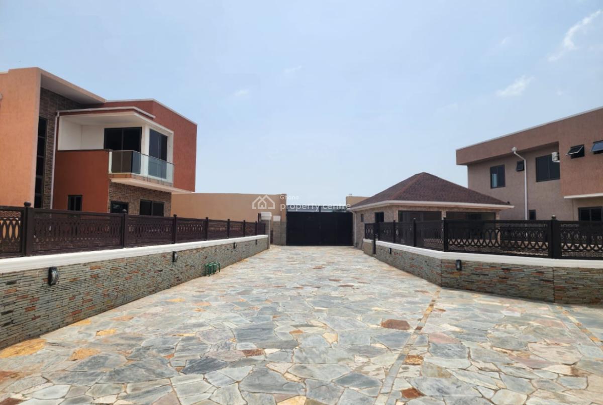 Detached 4 Bedroom Duplex in a Gated Community with Swimming Pool, East Legon, Accra, Detached Duplex for Rent