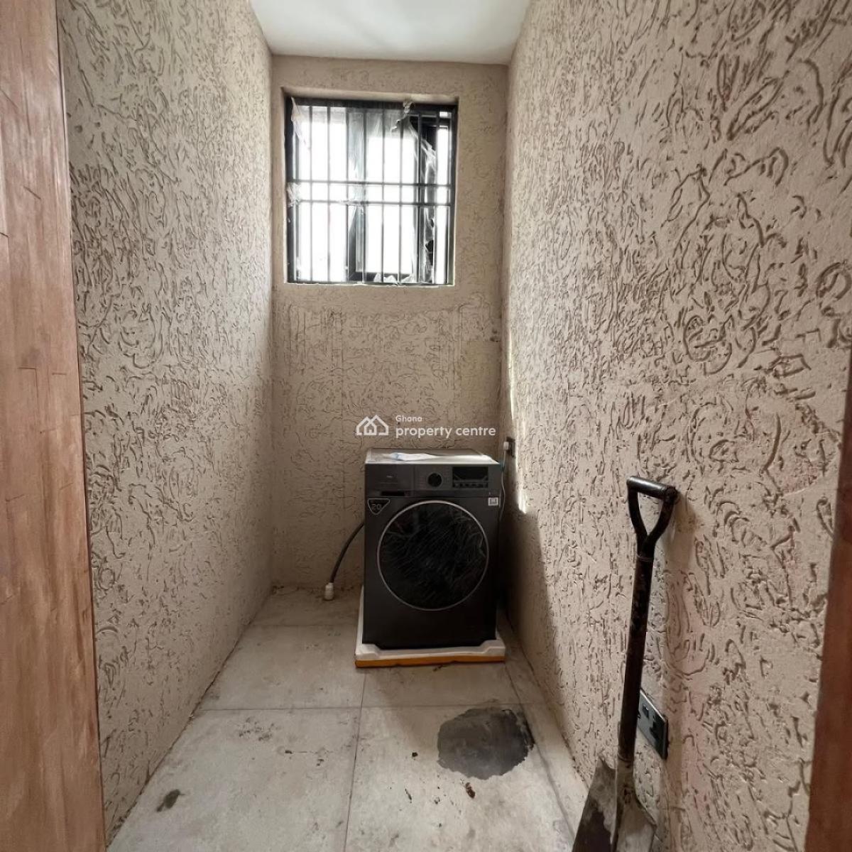 Detached 4 Bedroom Duplex in a Gated Community with Swimming Pool, East Legon, Accra, Detached Duplex for Rent