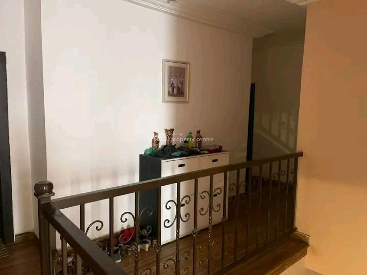 Executive4-bedroom +bq Townhome @ East Airport, East Airport, Airport Residential Area, Accra, Townhouse for Sale