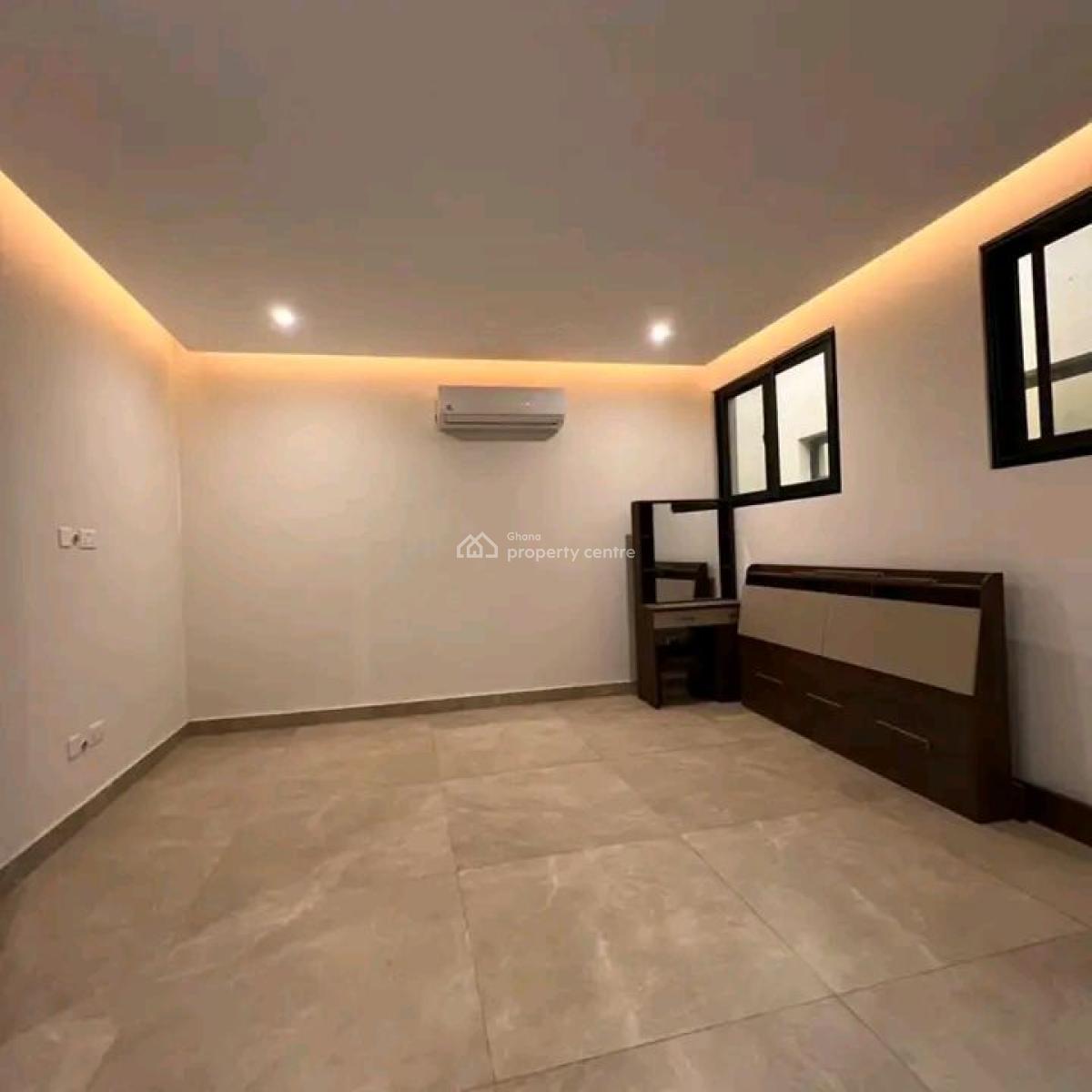 Executive 4-bedroom +bq @ West Trasacco, West Trasacco, Adjiringanor, East Legon, Accra, Townhouse for Sale