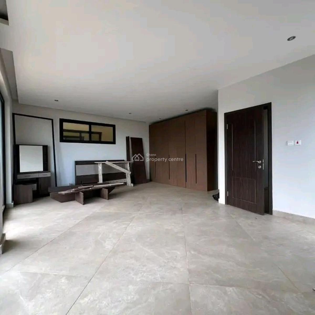 Executive 4-bedroom +bq @ West Trasacco, West Trasacco, Adjiringanor, East Legon, Accra, Townhouse for Sale