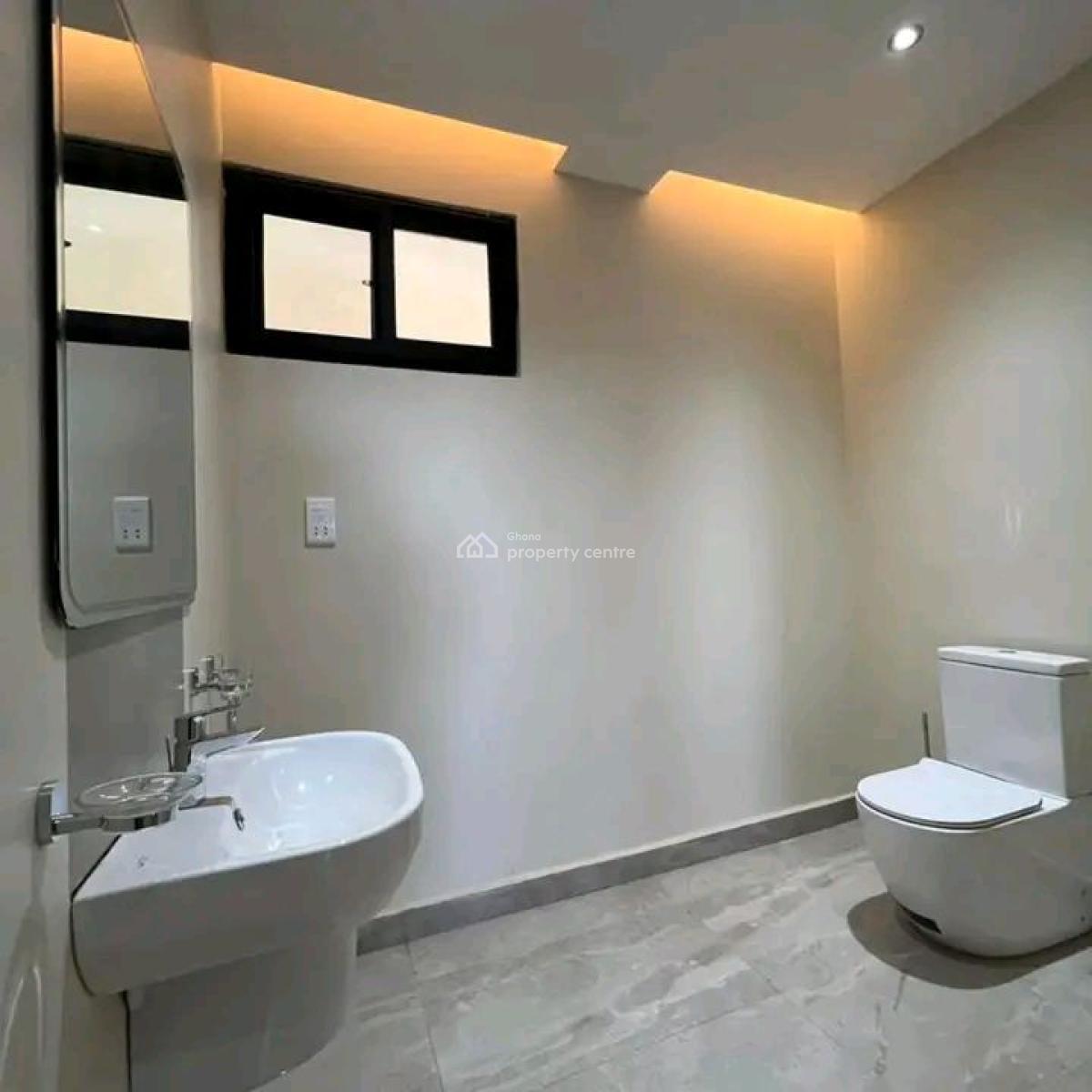 Executive 4-bedroom +bq @ West Trasacco, West Trasacco, Adjiringanor, East Legon, Accra, Townhouse for Sale
