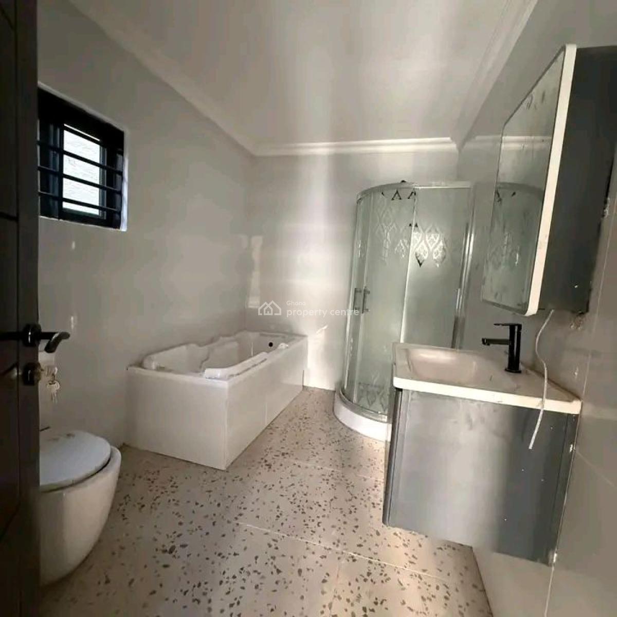 Executive 4-bedroom +bq @ West Trasacco, West Trasacco, Adjiringanor, East Legon, Accra, Townhouse for Sale