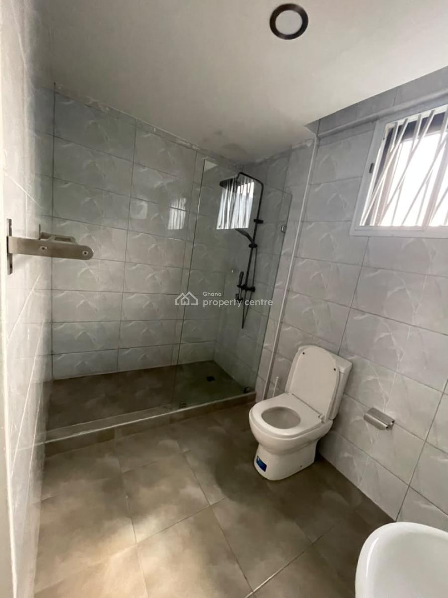 6 Bedroom House with 3 Outhouse Labone, Near Calbank, North Labone, Accra, House for Rent