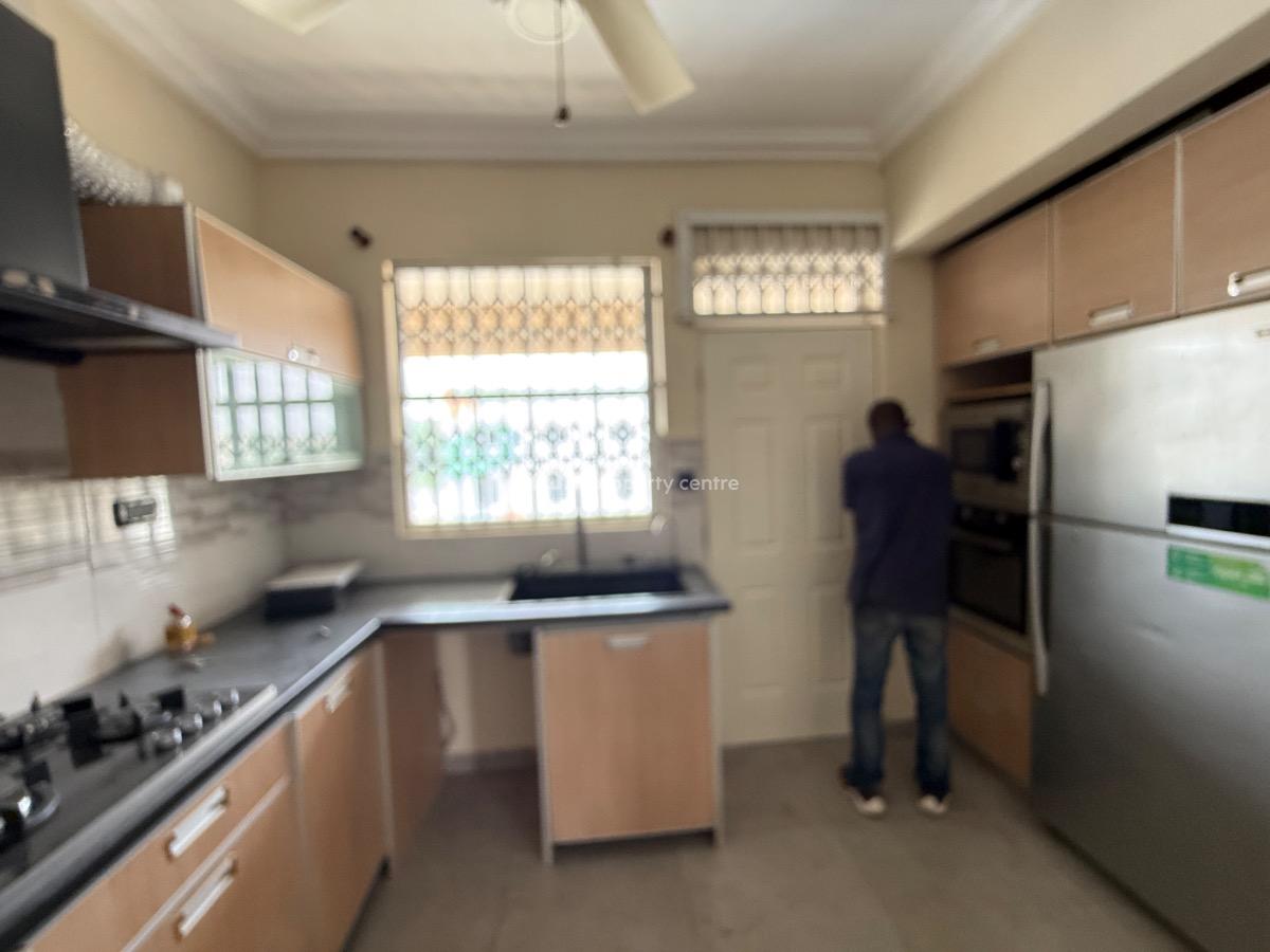Serviced 3 Bedroom Apartment with Staff Quarters and Swimming Pool, Cantonments, Accra, Apartment for Rent