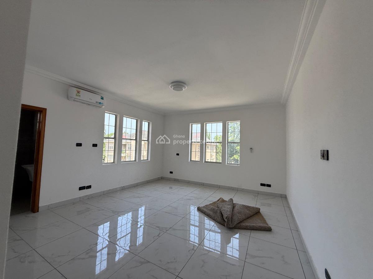 Serviced 3 Bedroom Apartment with Staff Quarters and Swimming Pool, Cantonments, Accra, Apartment for Rent