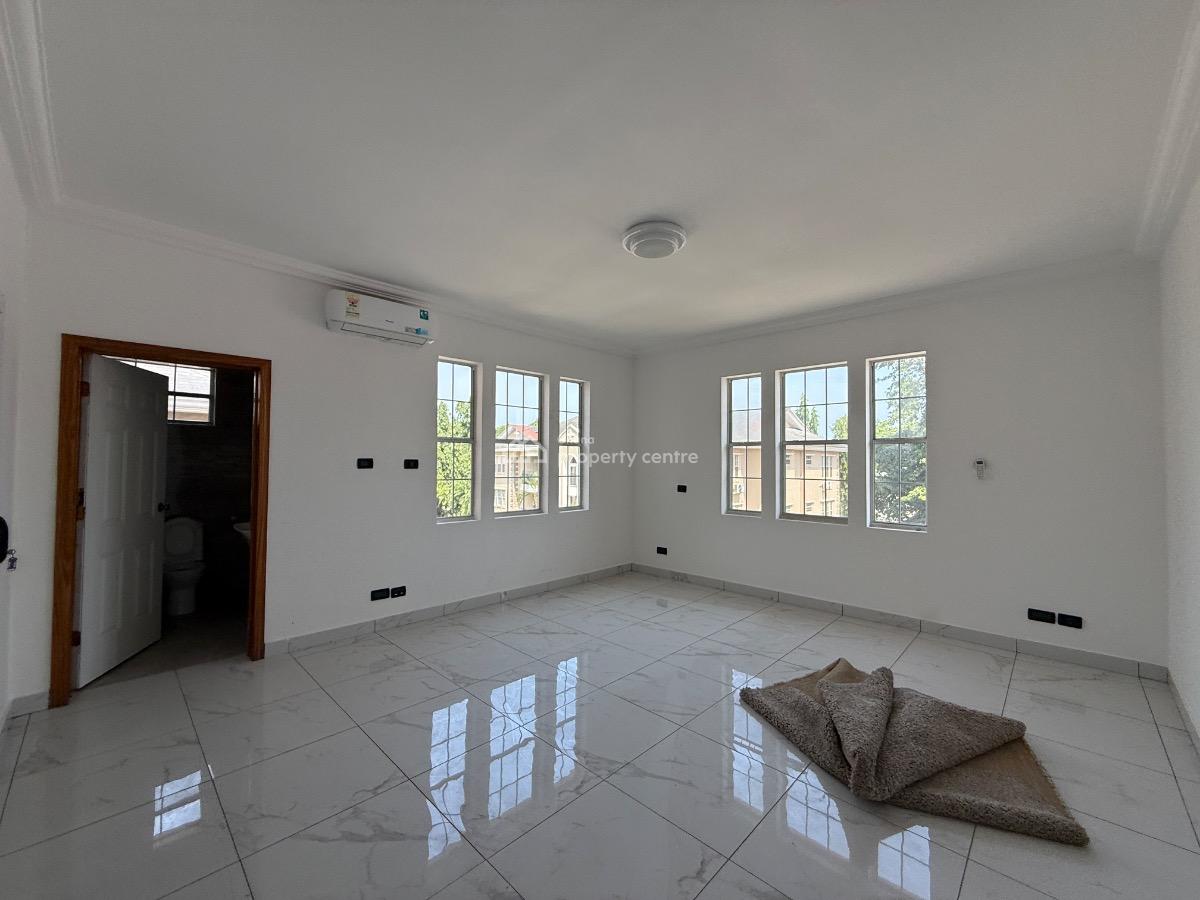 Serviced 3 Bedroom Apartment with Staff Quarters and Swimming Pool, Cantonments, Accra, Apartment for Rent
