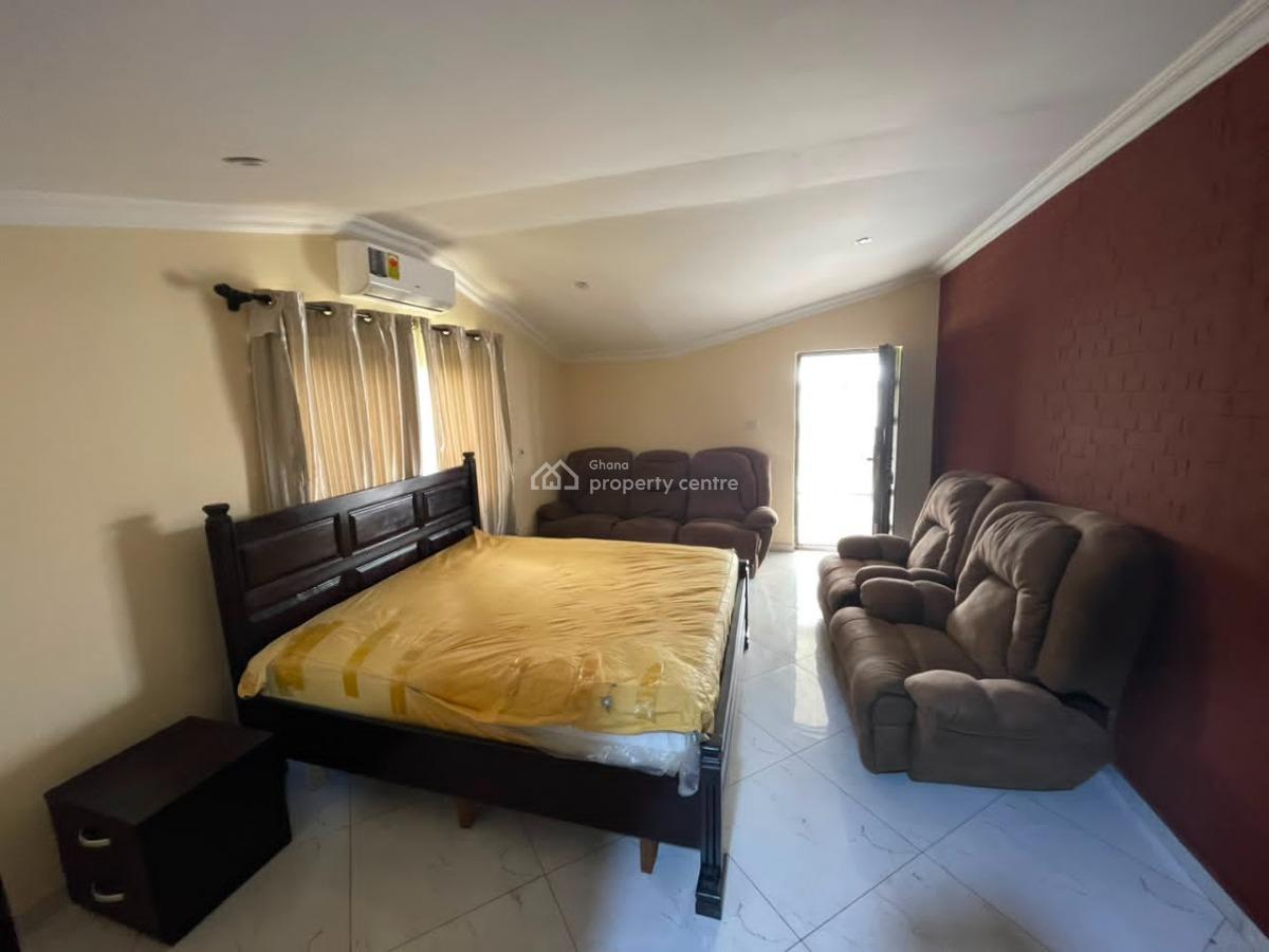Commercial Property  in a Prime Location -- North Ridge, Accr, Seekers Realty, North Ridge, Accra, Detached Bungalow for Rent