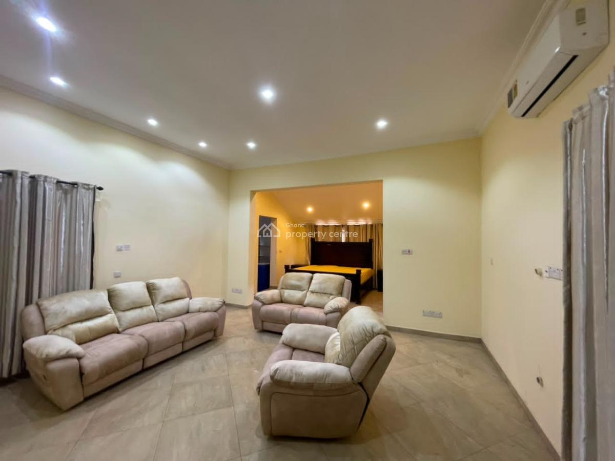 Commercial Property  in a Prime Location -- North Ridge, Accr, Seekers Realty, North Ridge, Accra, Detached Bungalow for Rent