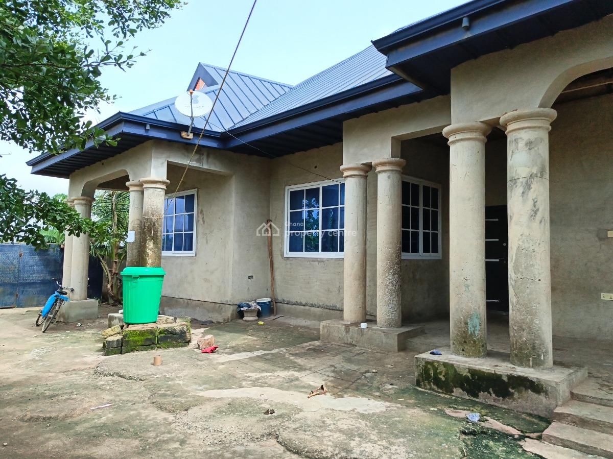 4 Bedrooms, Adesina , Near Kenyasi Abrem., Kumasi Metropolitan, Ashanti, House for Sale