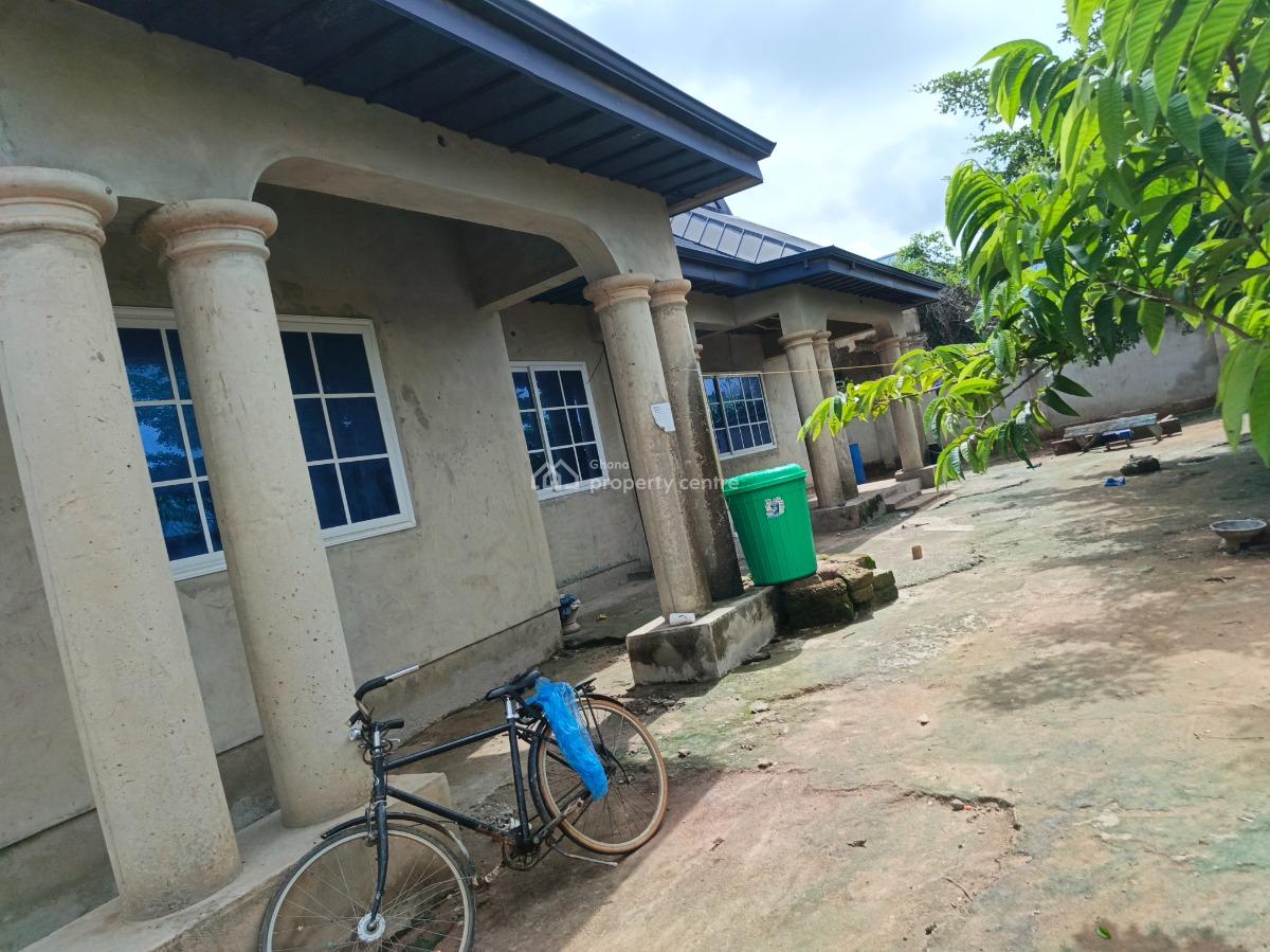 4 Bedrooms, Adesina , Near Kenyasi Abrem., Kumasi Metropolitan, Ashanti, House for Sale