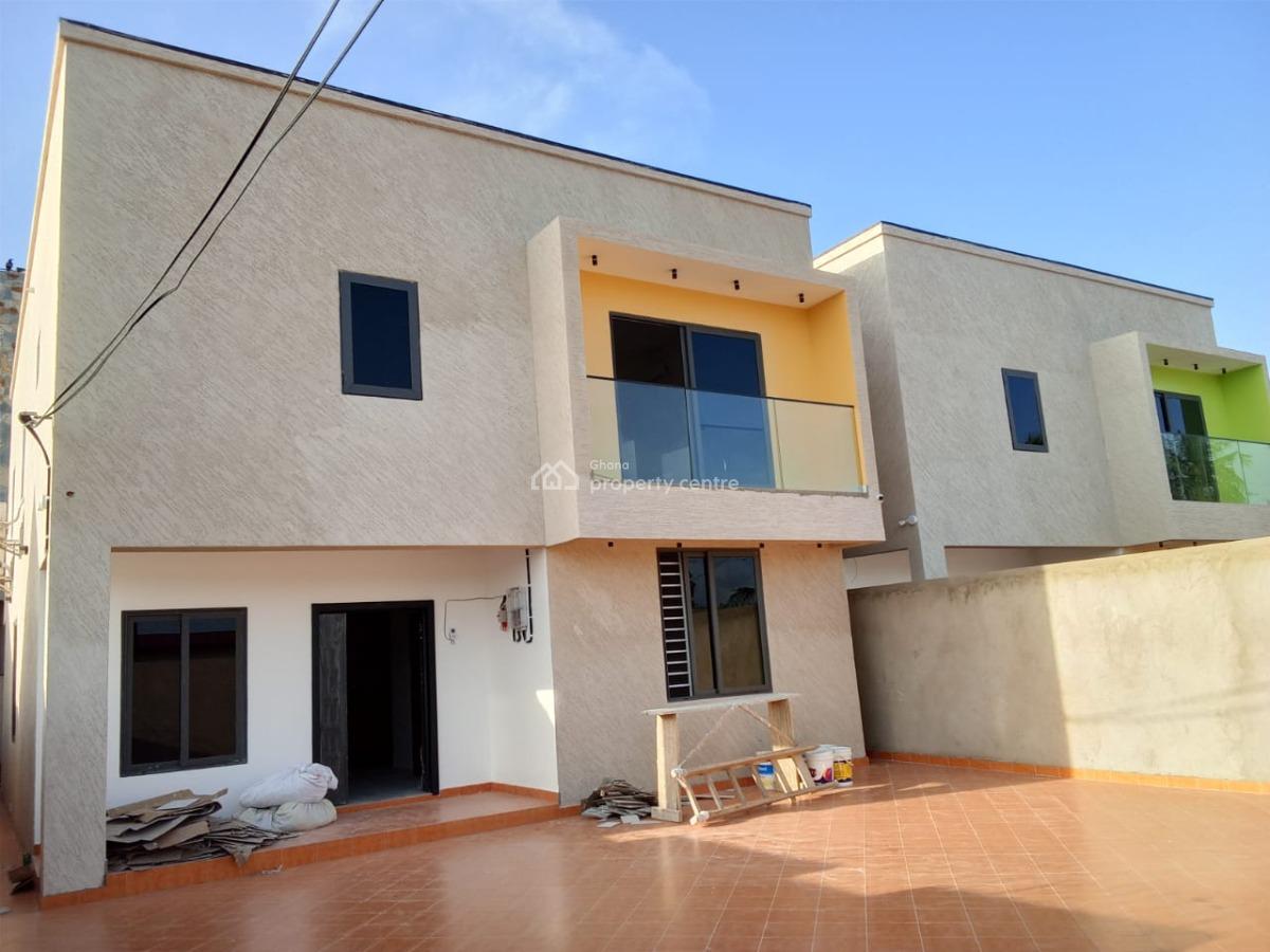 4-bedroom Ensuite House + 1 Staff Quarters at Dansoma, Seekers Realty, Dansoman, Accra, Detached Duplex for Sale