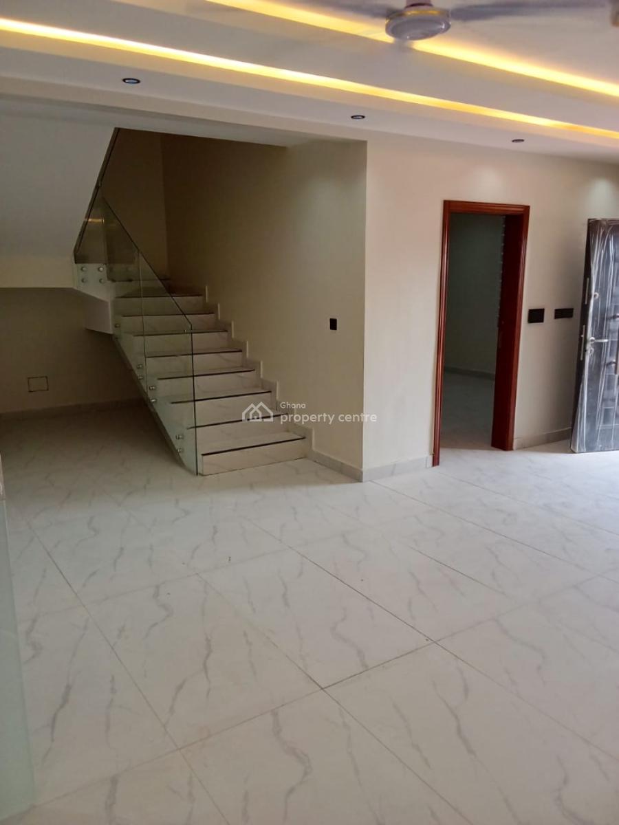 4-bedroom Ensuite House + 1 Staff Quarters at Dansoma, Seekers Realty, Dansoman, Accra, Detached Duplex for Sale