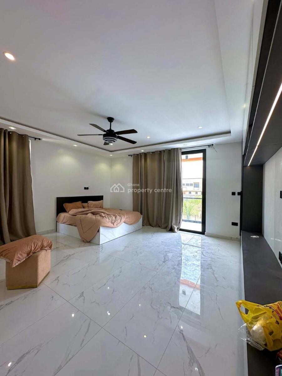 Luxurious 6-bedroom Ensuite House with Staff Quarters & Swimming Pool, Seekers Realty, Accra Metropolitan, Accra, House for Sale