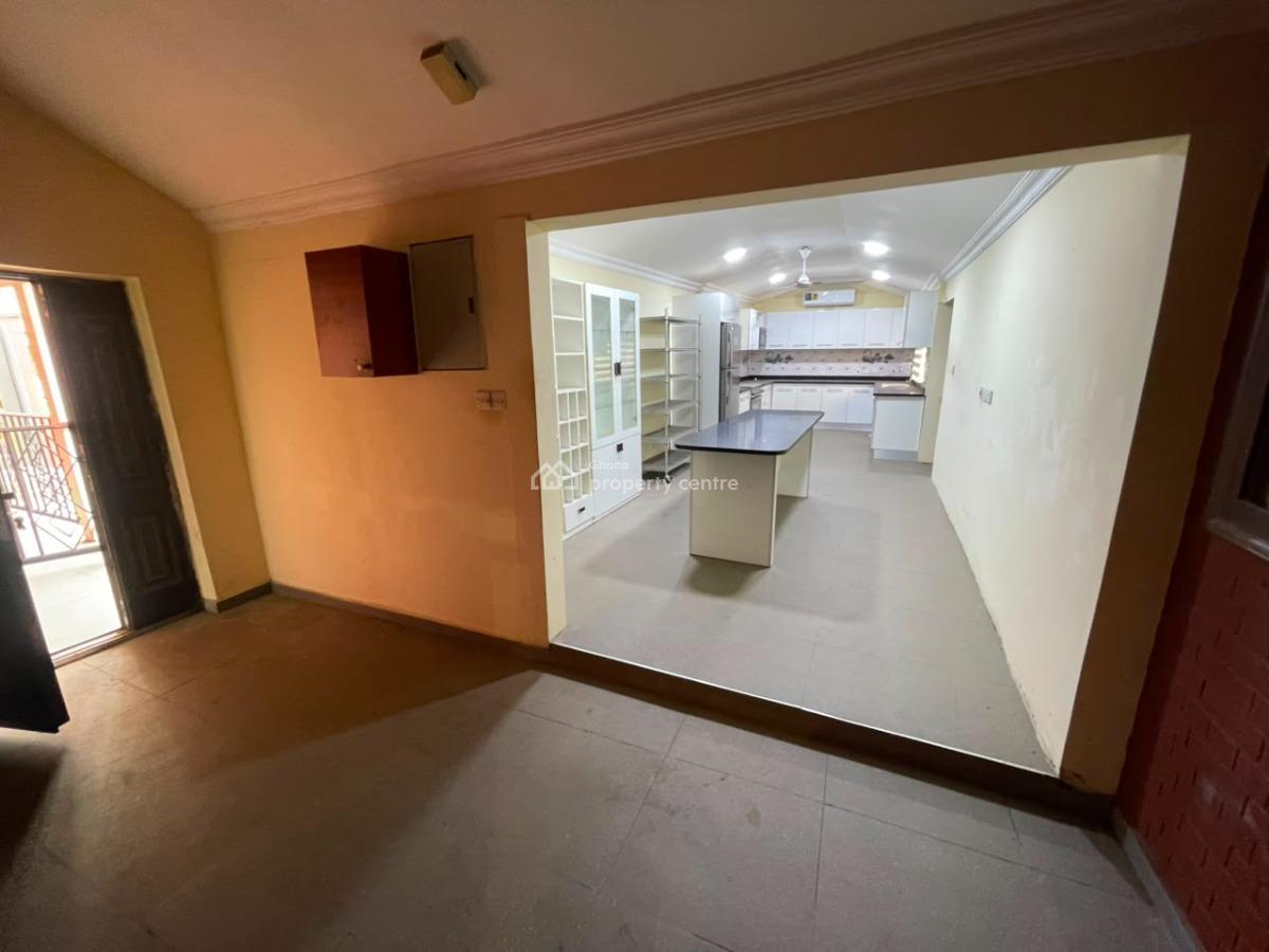Two Bedrooms House, North Ridege, North Ridge, Accra, Commercial Property for Rent